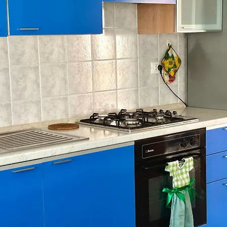 公寓 Comodo Trilocale A 30 Mt Dal Mare, - Se073 西尼加利亚