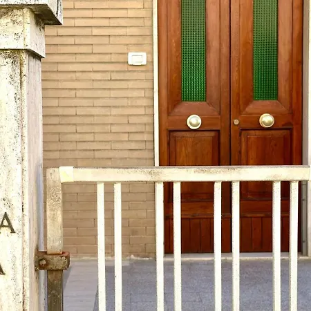 Comodo Trilocale A 30 Mt Dal Mare, - Se073 * Senigallia