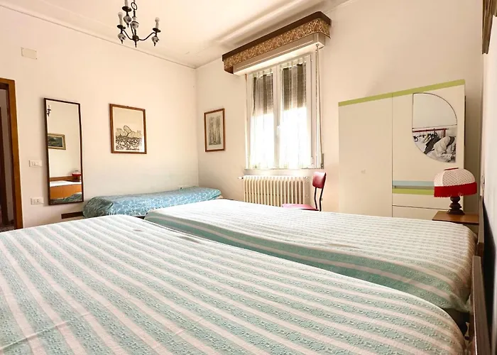 Appartement Comodo Trilocale A 30 Mt Dal Mare, - Se073 Senigallia